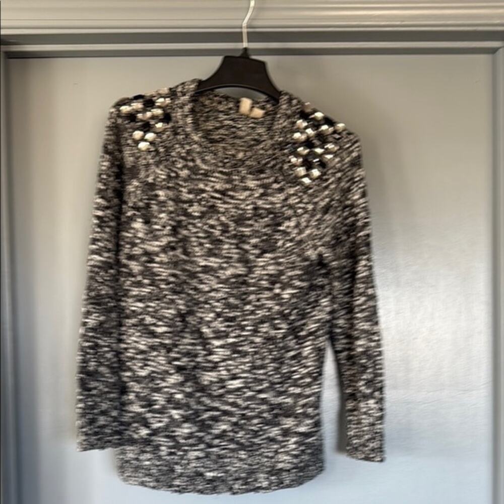 Forever 21 Exclusive sz S Women's Black Clear Beaded Sweater Long Sleeves